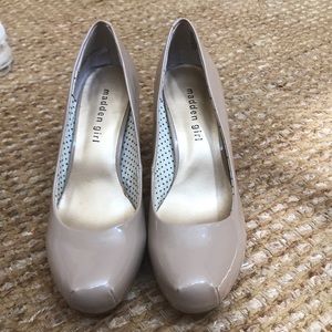 Madden girl nude heels